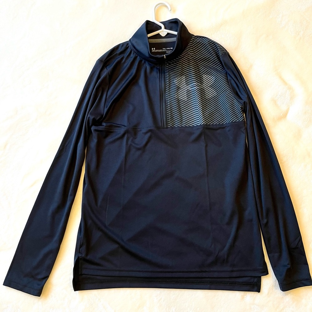 Under Armour Boys Zip Pullover heatgear Loose Fit